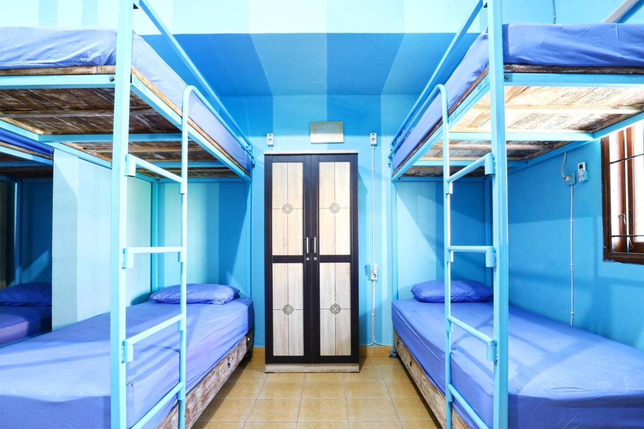 Balini 9 Hostel Dempassar Exterior foto